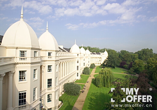 去英国留学专业怎么选？受3大经典认证的商学院