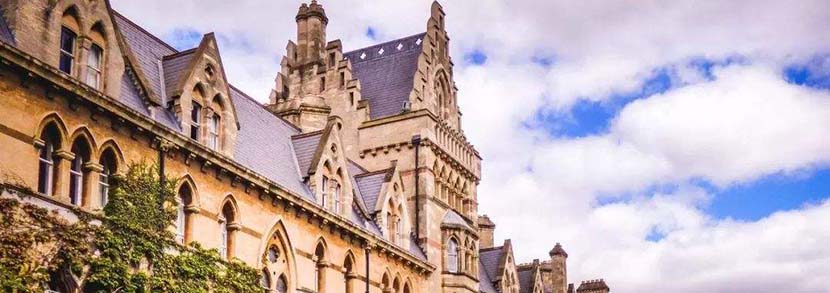 剑桥大学法学院申请条件：本科、硕士课程要求！