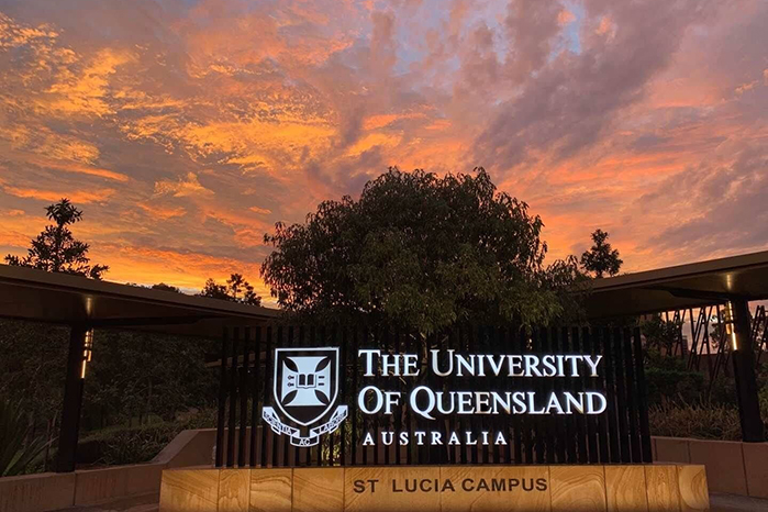 昆士兰大学研究生申请要求